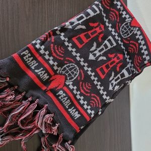 Pearl Jam scarf